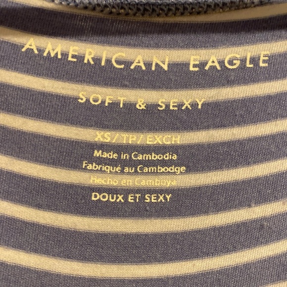 Blue and white striped T-shirt - Picture 2 of 3